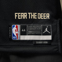 Milwaukee Bucks jersey – view 6