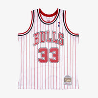 Chicago Bulls White jersey – view 3