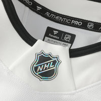 Boston Bruins White jersey – view 5