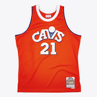 Cleveland Cavaliers Orange jersey – view 3